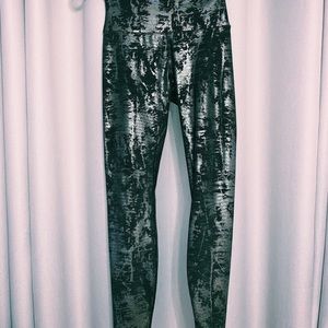 LULULEMON LEGGINGS🦋🌟💖 SZ 4